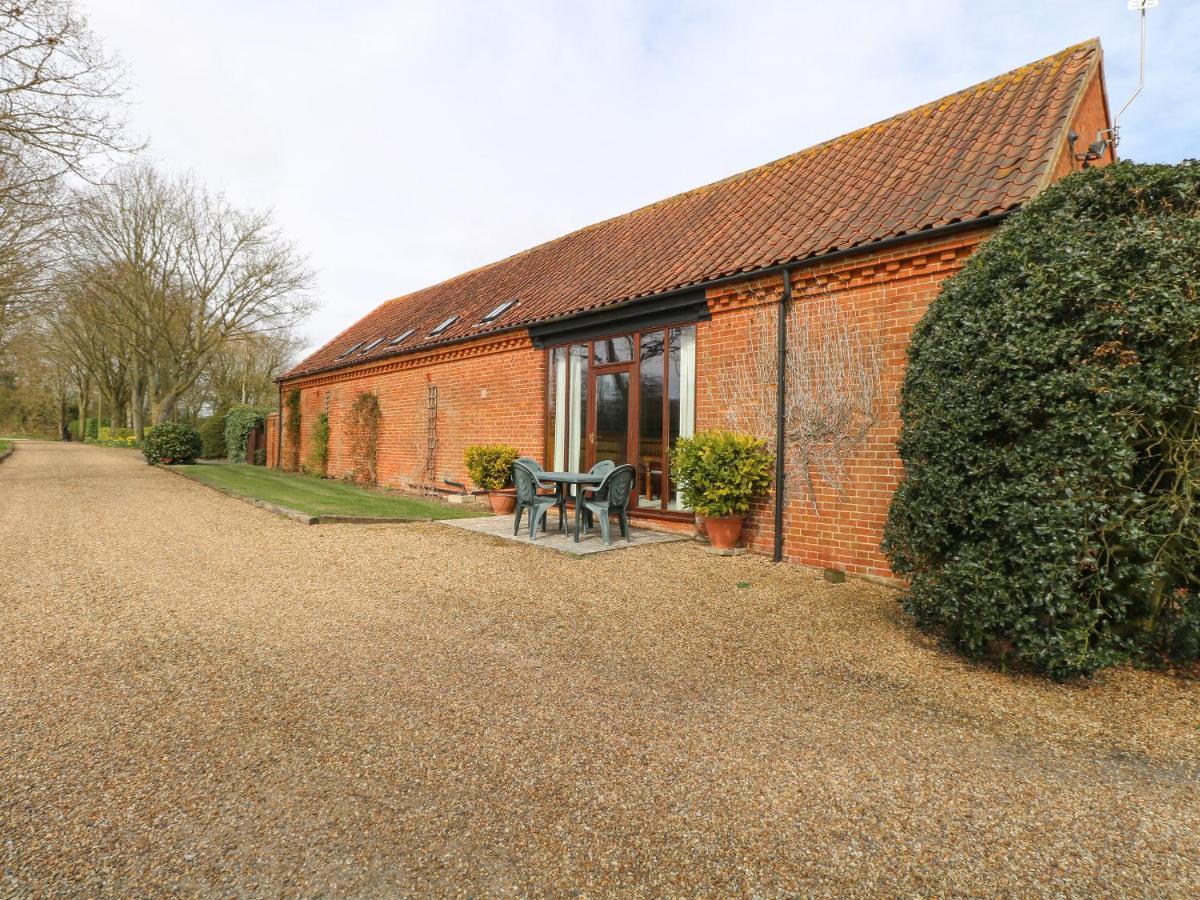 Villa Pear Tree Wood Norton Exterior foto
